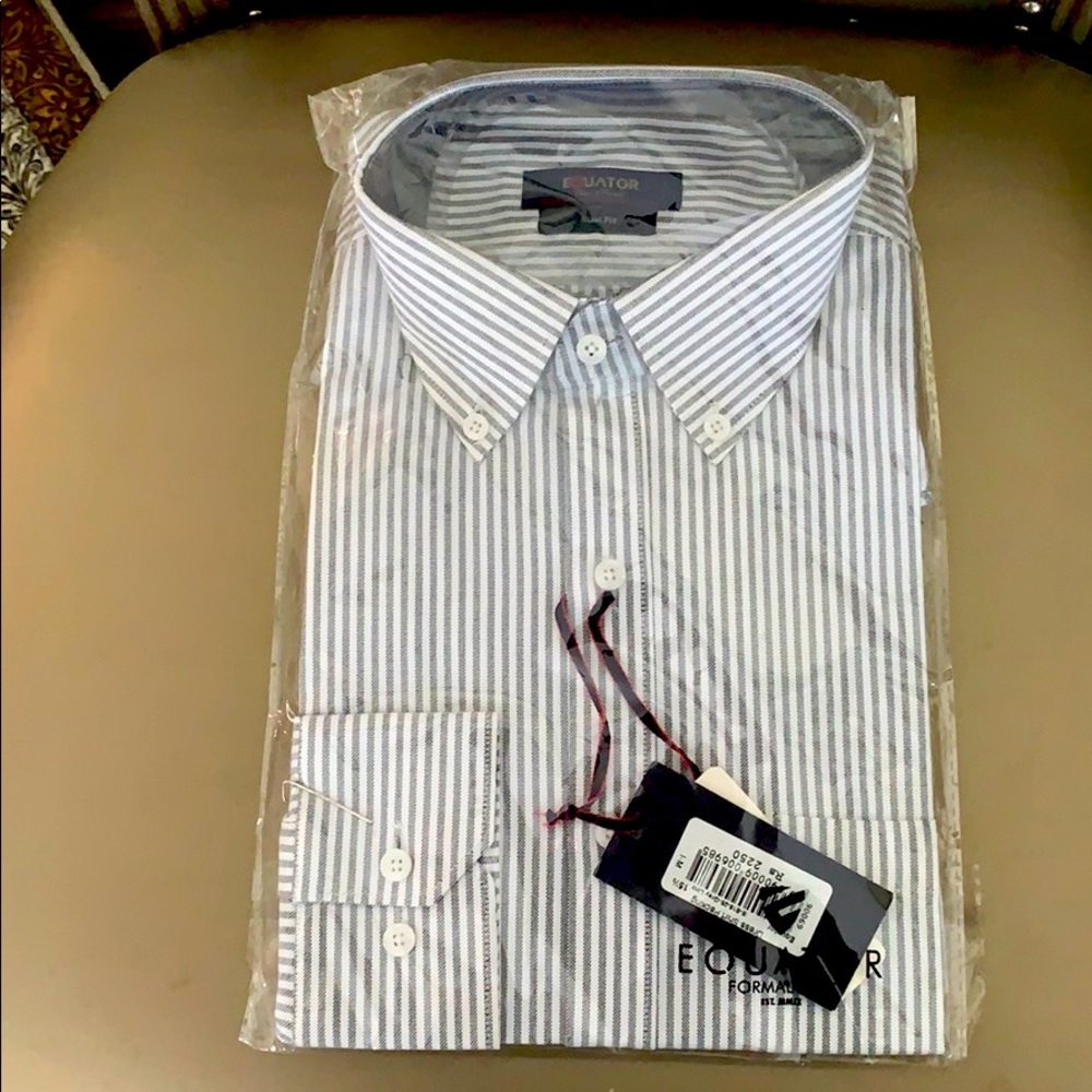 Grey Linir Dress Shirt Size Medium Slim Fit